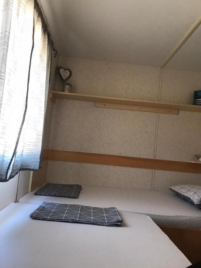 Mobile Home Tomic Tisno Eksteriør bilde