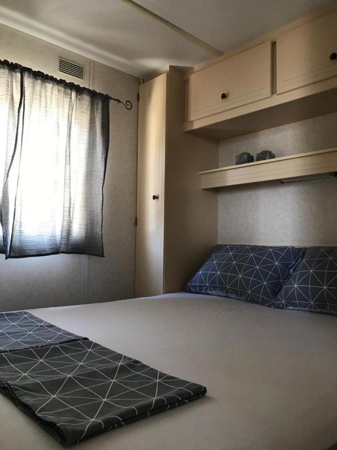 Mobile Home Tomic Tisno Eksteriør bilde